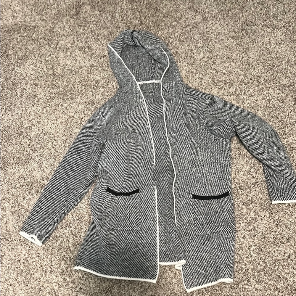 SHEIN Black and White Hooded Cardigan